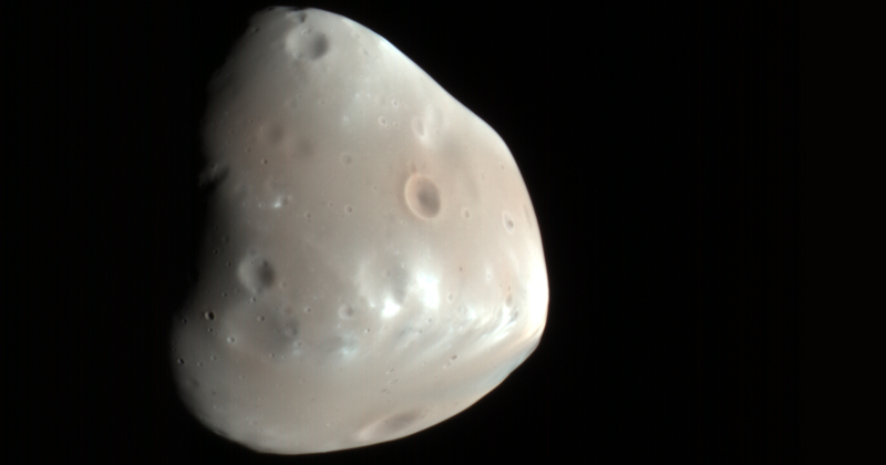 Deimos, Moon of Mars — HiRISE image