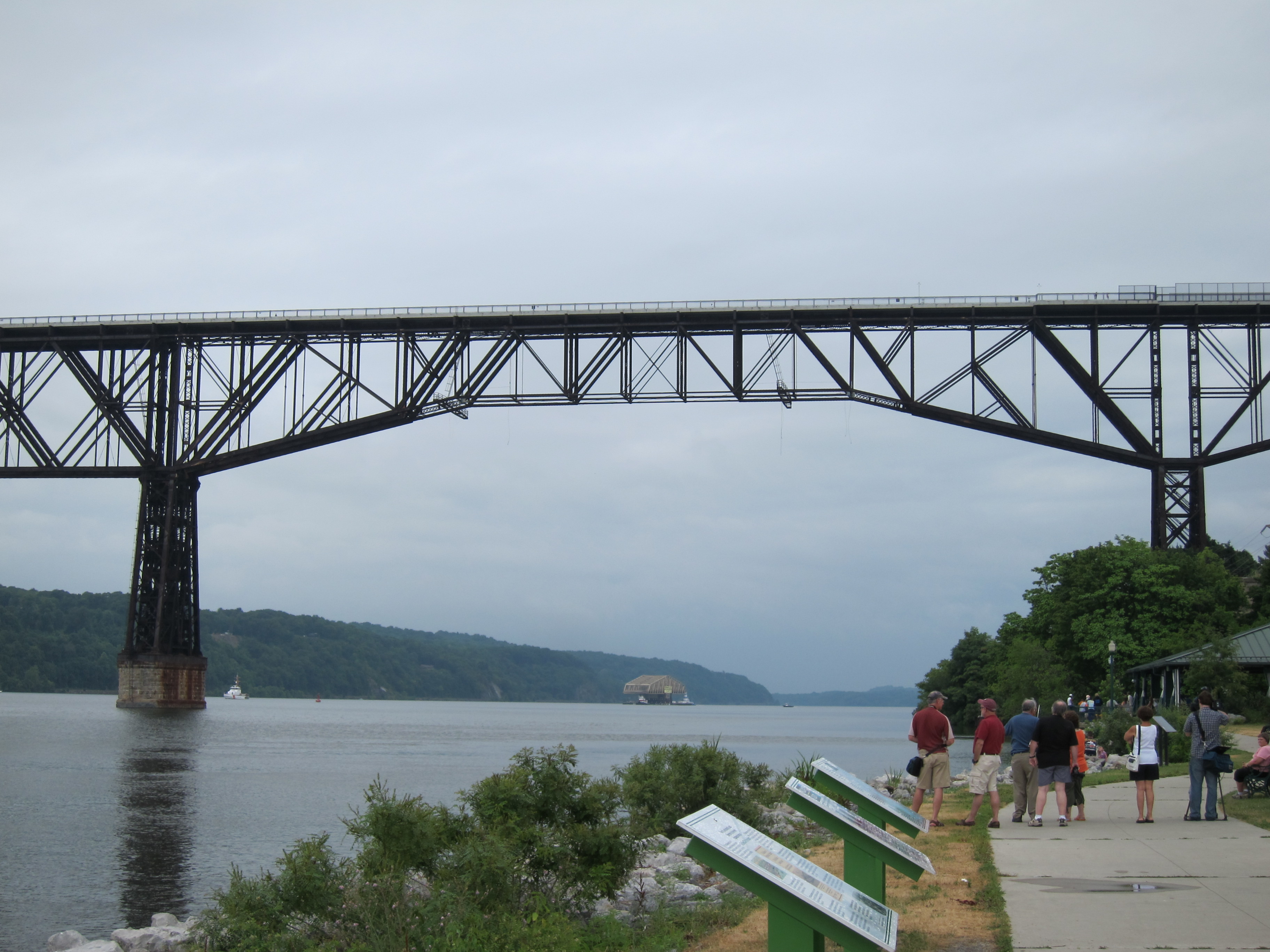 Willis Ave Bridge on the Hudson River