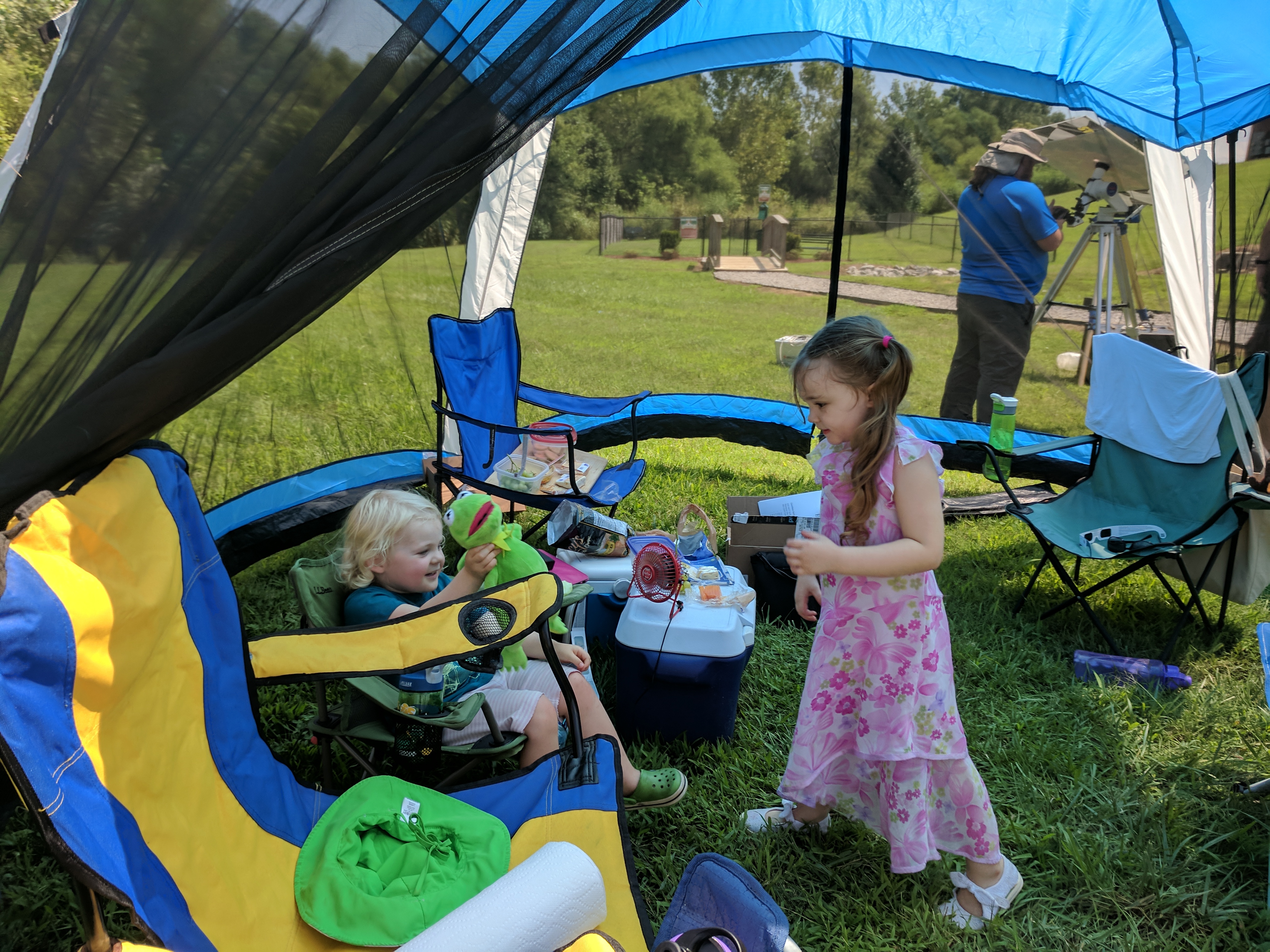 Shade tent, and making new friends